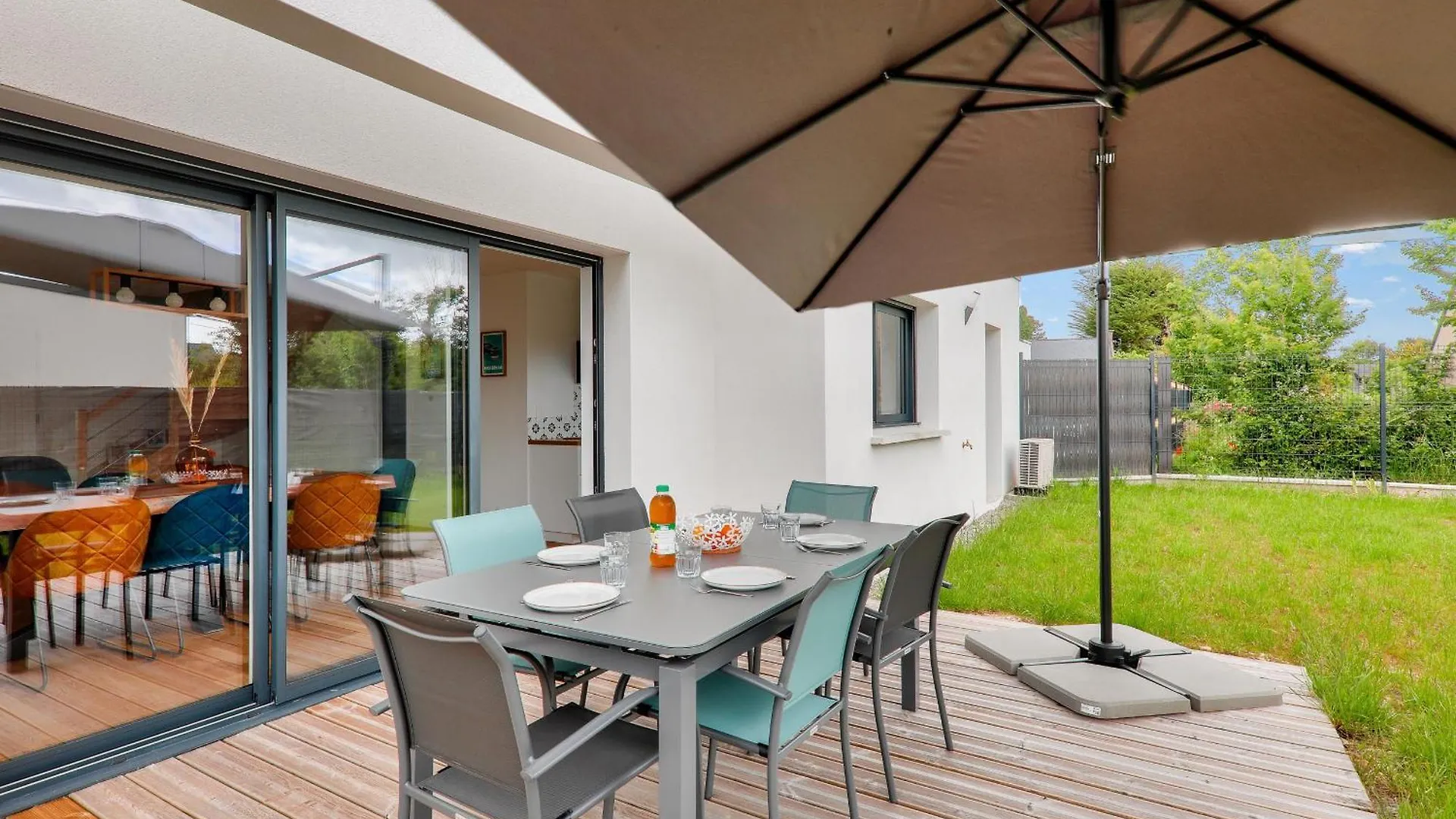 Maison Neuve Pour 8, 800M Des Plages Le Tour-du-Parc 0*,  France