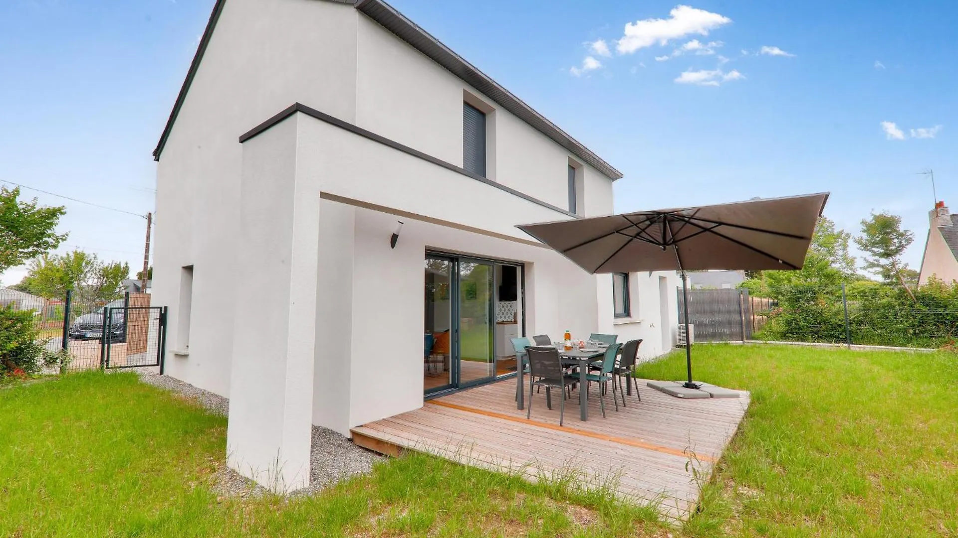 Maison Neuve Pour 8, 800M Des Plages Le Tour-du-Parc Holiday home